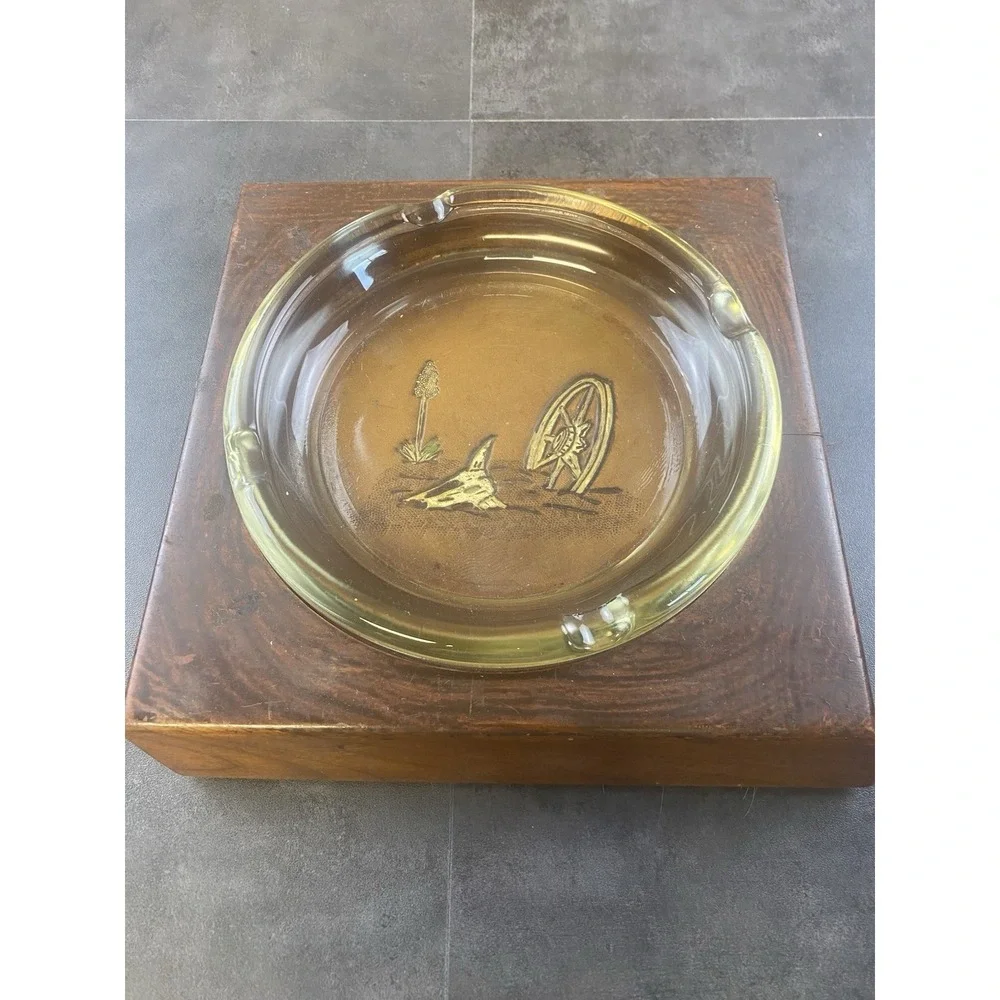 VTG 1971 Glass & wood Ashtray w/ hand tooled leather western bottom